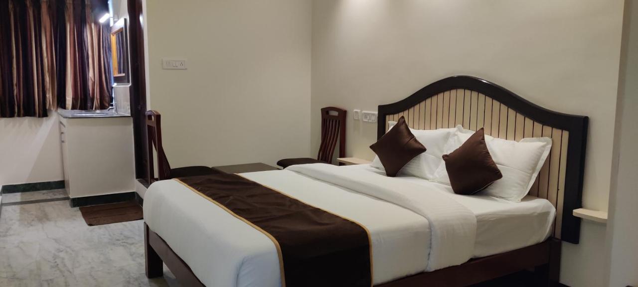 Rmc Travellers Inn Chennai Exterior foto