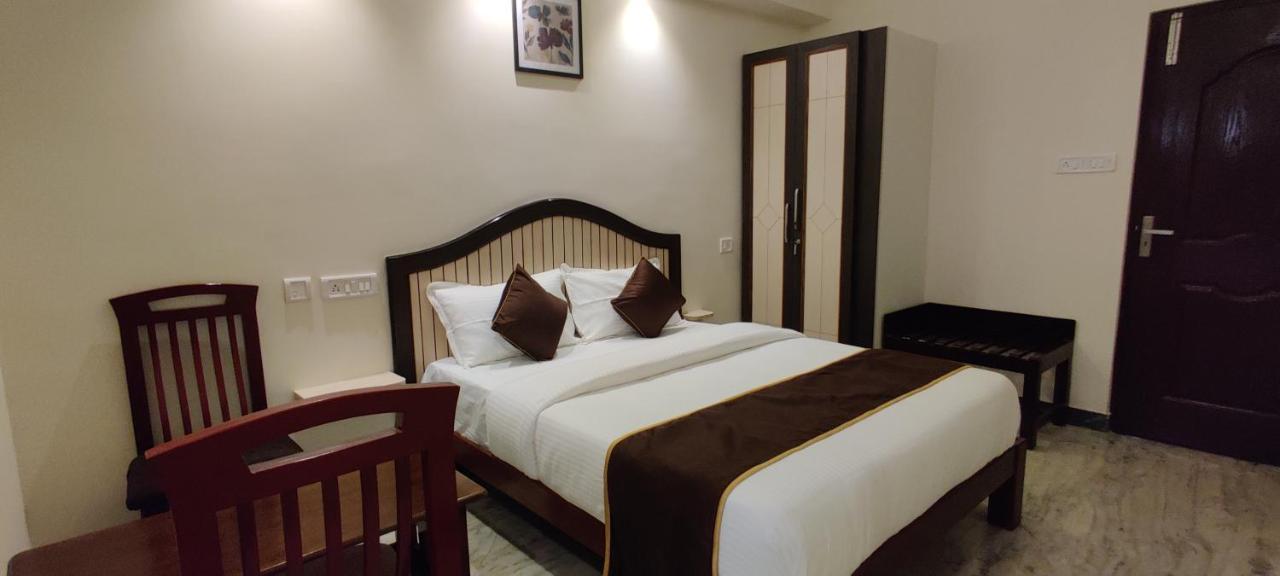 Rmc Travellers Inn Chennai Exterior foto