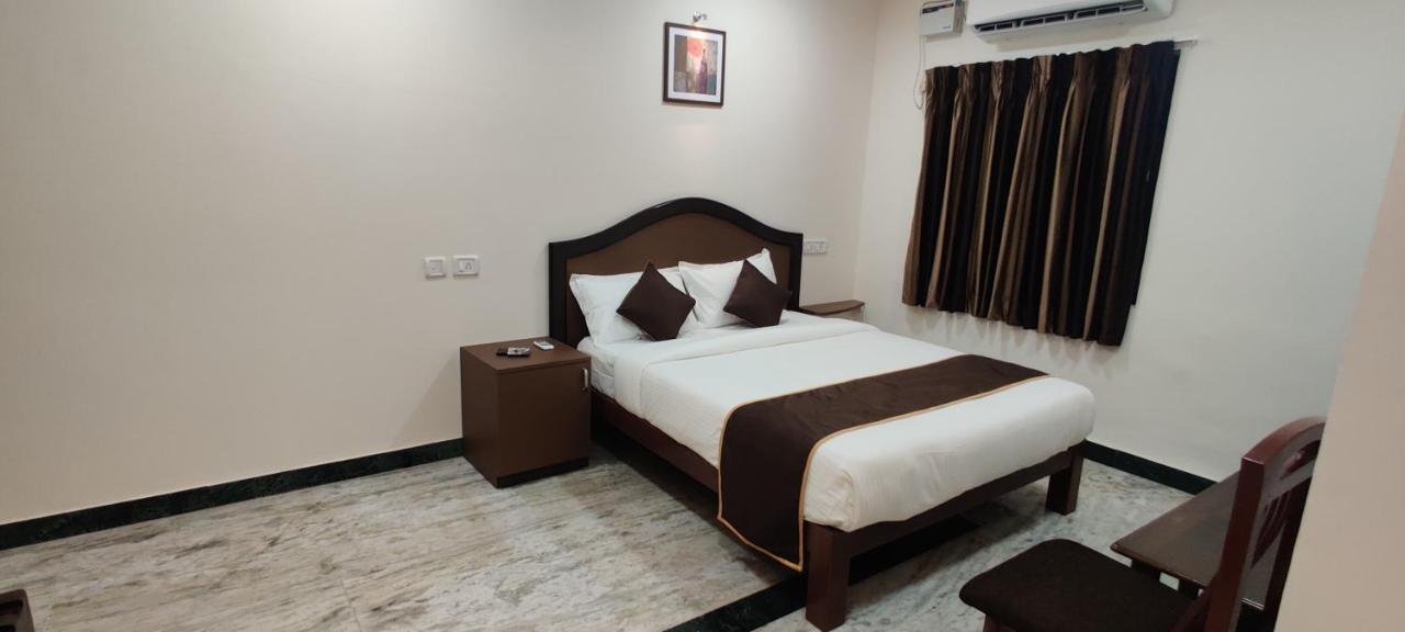 Rmc Travellers Inn Chennai Exterior foto