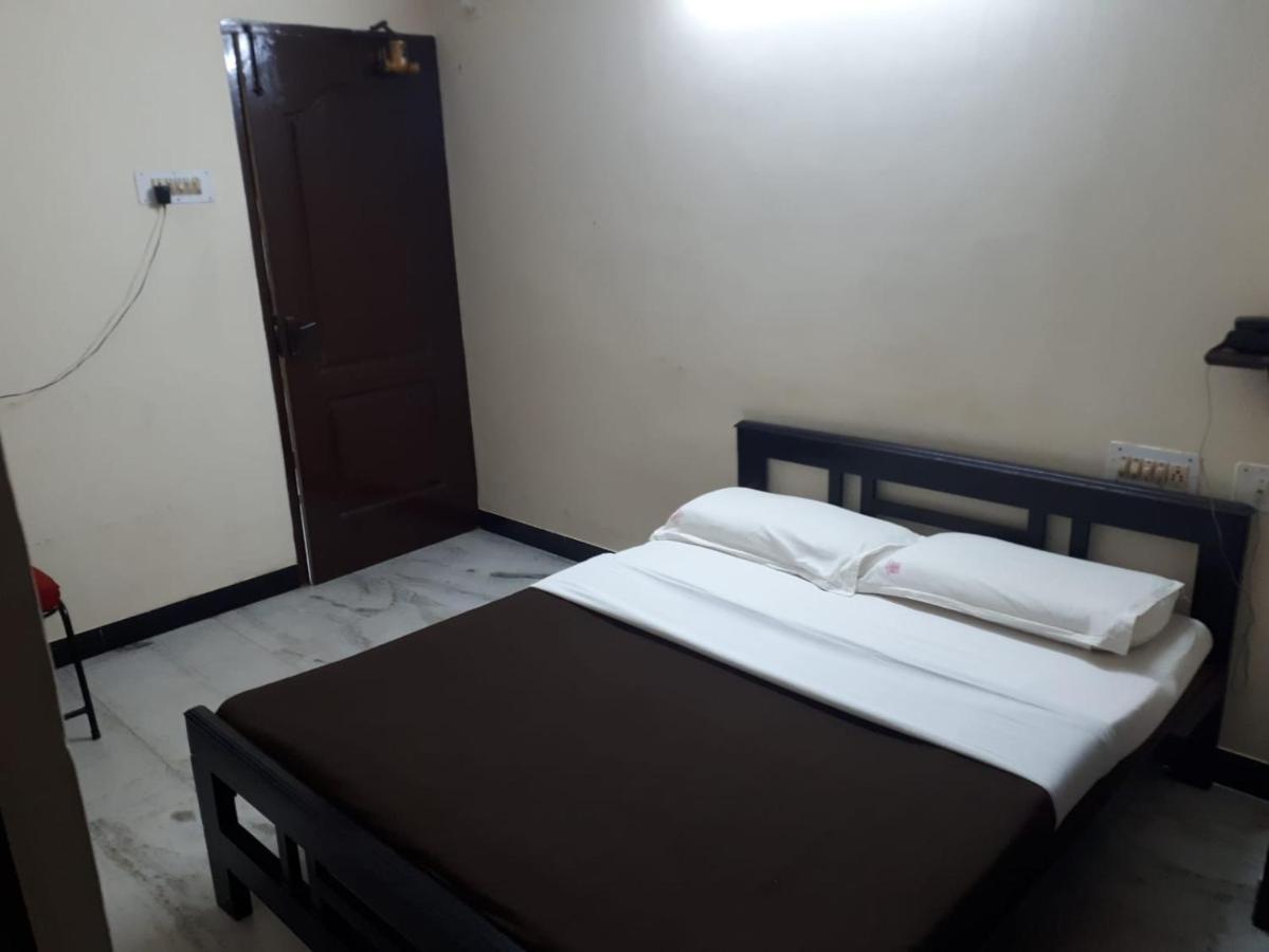 Rmc Travellers Inn Chennai Exterior foto
