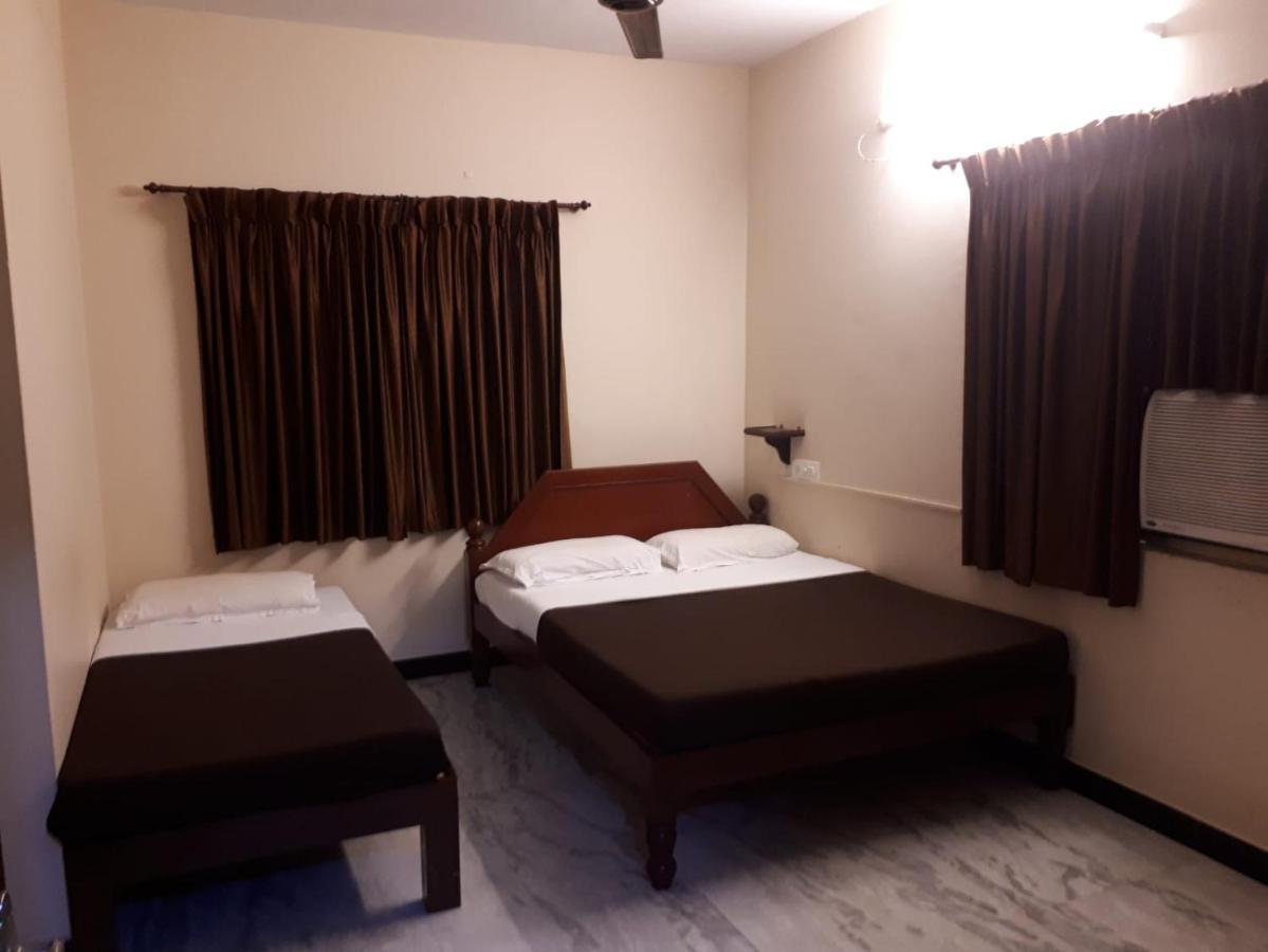 Rmc Travellers Inn Chennai Exterior foto